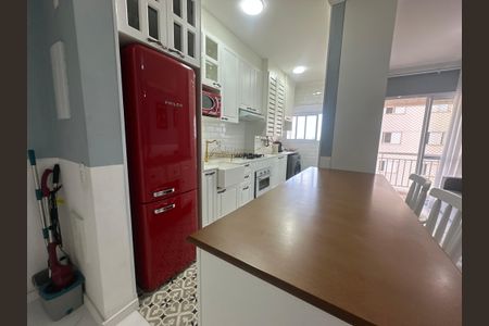 Apartamento à venda com 70m², 2 quartos e 2 vagas Apartamento à venda com 70m², 2 quartos e 2 vagasCozinha