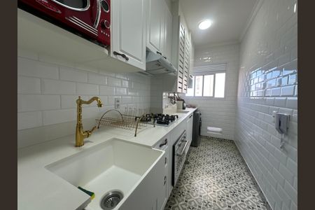 Apartamento à venda com 70m², 2 quartos e 2 vagas Apartamento à venda com 70m², 2 quartos e 2 vagasCozinha