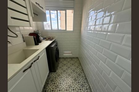 Apartamento à venda com 70m², 2 quartos e 2 vagas Apartamento à venda com 70m², 2 quartos e 2 vagasÁrea de Serviço
