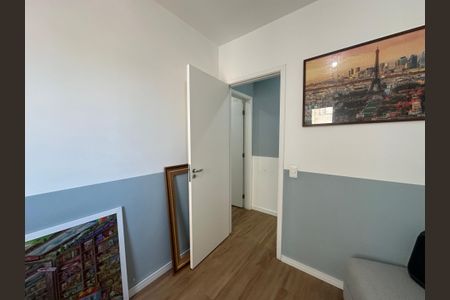 Apartamento à venda com 70m², 2 quartos e 2 vagas Apartamento à venda com 70m², 2 quartos e 2 vagasQuarto
