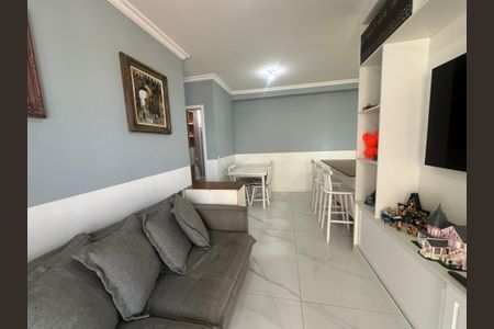 Apartamento à venda com 70m², 2 quartos e 2 vagas Apartamento à venda com 70m², 2 quartos e 2 vagasSala
