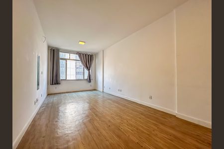 Kitnet/Studio à venda com 1 quarto, 34m² em Centro, Rio de Janeiro