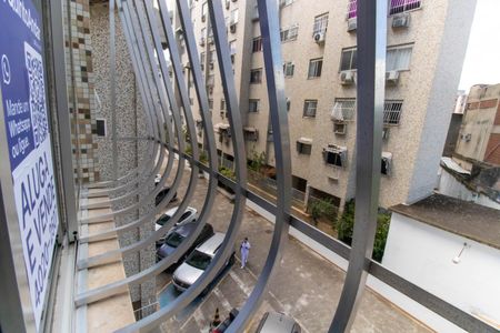 Apartamento à venda com 84m², 2 quartos e 1 vagaPlaquinha 