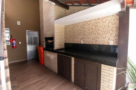 Apartamento à venda com 84m², 2 quartos e 1 vagaÁrea comum
