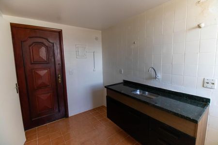Apartamento à venda com 84m², 2 quartos e 1 vagaCozinha e Área de Serviço