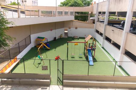 Apartamento à venda com 84m², 2 quartos e 1 vagaÁrea comum