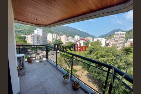 Apartamento à venda com 123m², 3 quartos e 2 vagas