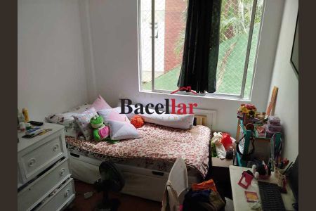 Apartamento à venda com 2 quartos, 80m² em Grajaú, Rio de Janeiro