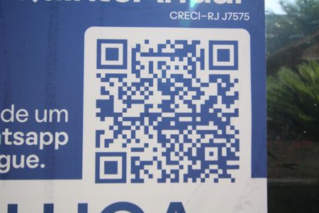 Casa de condomínio à venda com 315m², 6 quartos e 2 vagasQR Code