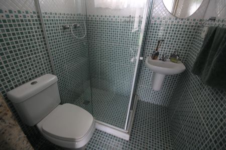 Casa de condomínio à venda com 315m², 6 quartos e 2 vagasBanheiro de Serviço