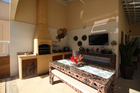 Casa de condomínio à venda com 315m², 6 quartos e 2 vagasChurrasqueira