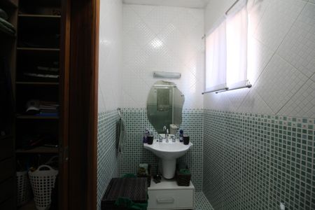 Casa de condomínio à venda com 315m², 6 quartos e 2 vagasQuarto 3 - Suíte