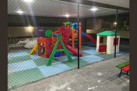 Apartamento à venda com 78m², 2 quartos e 1 vaga