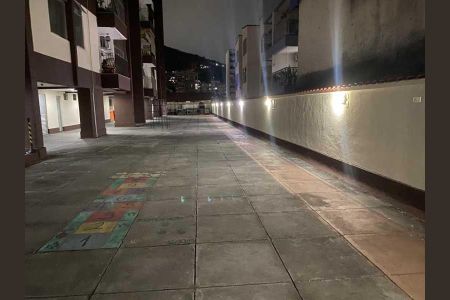 Apartamento à venda com 78m², 2 quartos e 1 vaga