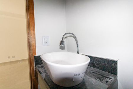 Apartamento para alugar com 60m², 2 quartos e sem vagaBanheiro