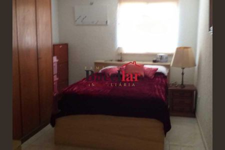 Casa de condomínio à venda com 540m², 3 quartos e 2 vagas