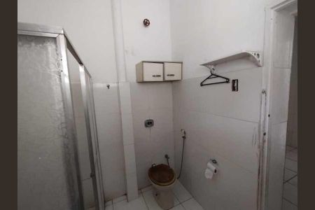 Casa à venda com 111m², 3 quartos e sem vaga