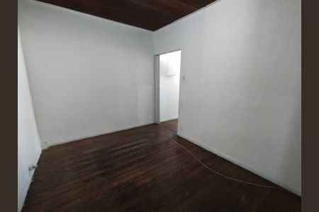 Casa à venda com 111m², 3 quartos e sem vaga