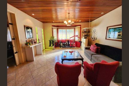 Casa de Condomínio à venda com 5 quartos, 196m² em Taquara, Rio de Janeiro