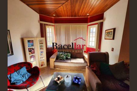 Casa de Condomínio à venda com 5 quartos, 196m² em Taquara, Rio de Janeiro