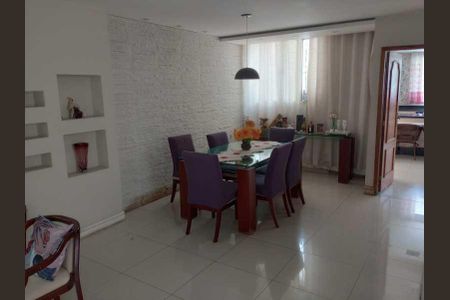 Casa à venda com 4 quartos, 382m² em Méier, Rio de Janeiro