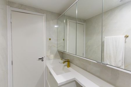 Apartamento à venda com 37m², 2 quartos e sem vagaBanheiro