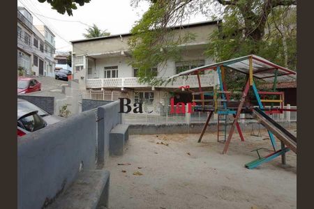 Casa de condomínio à venda com 102m², 4 quartos e 1 vaga