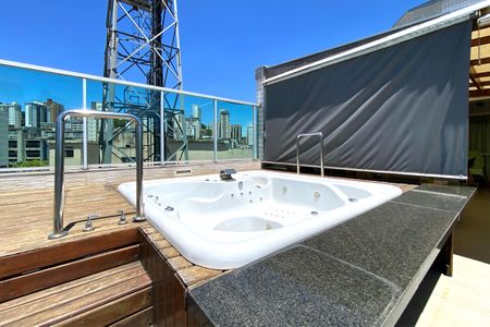 Apartamento à venda com 340m², 5 quartos e 3 vagasVaranda da Cobertura