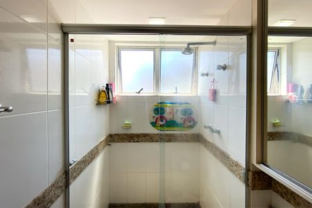 Apartamento à venda com 340m², 5 quartos e 3 vagasBanheiro