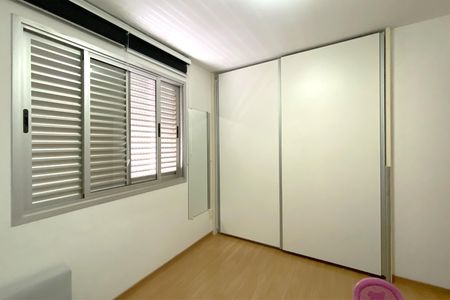 Apartamento à venda com 340m², 5 quartos e 3 vagasQuarto 4