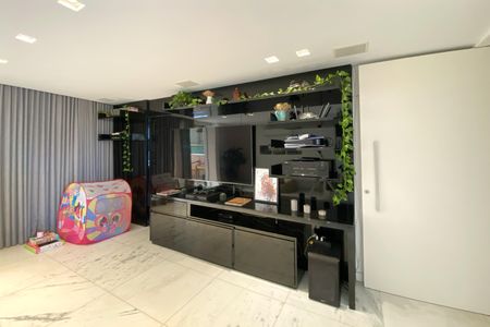 Apartamento à venda com 340m², 5 quartos e 3 vagasSala de Estar