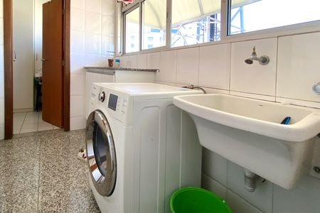 Apartamento à venda com 340m², 5 quartos e 3 vagasÁrea de Serviço