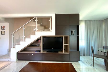 Apartamento à venda com 340m², 5 quartos e 3 vagasSala