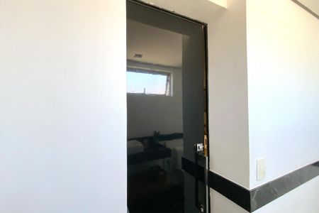 Apartamento à venda com 340m², 5 quartos e 3 vagasBanheiro cobertura