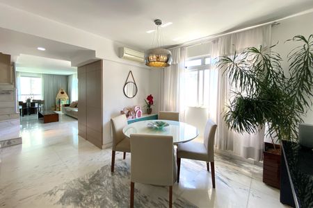 Apartamento à venda com 340m², 5 quartos e 3 vagasSala de Jantar