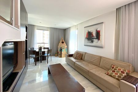 Apartamento à venda com 340m², 5 quartos e 3 vagasSala