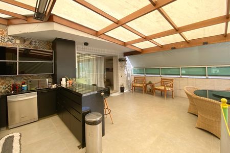 Apartamento à venda com 340m², 5 quartos e 3 vagasCobertura