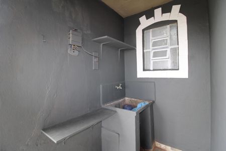 Casa para alugar com 70m², 1 quarto e 1 vagaÁrea de Serviço