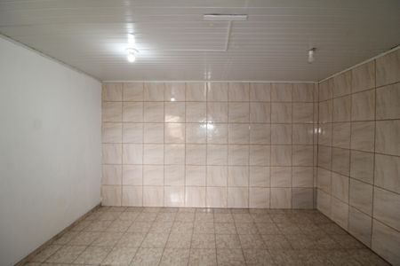 Casa para alugar com 70m², 1 quarto e 1 vagaSala
