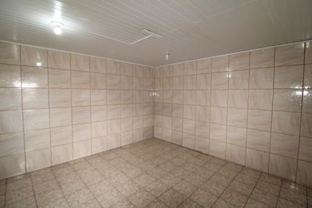 Casa para alugar com 70m², 1 quarto e 1 vagaSala