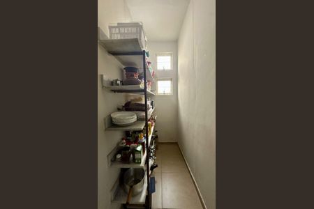 Casa à venda com 236m², 3 quartos e 2 vagasDispensa 