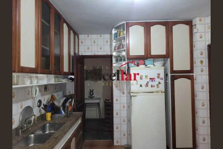 Apartamento à venda com 95m², 2 quartos e 1 vaga