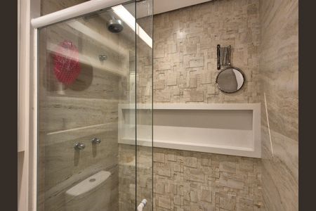 Apartamento à venda com 245m², 3 quartos e 3 vagasBanheiro suite 2