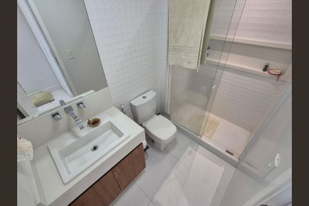 Apartamento à venda com 245m², 3 quartos e 3 vagasBanheiro suite 3