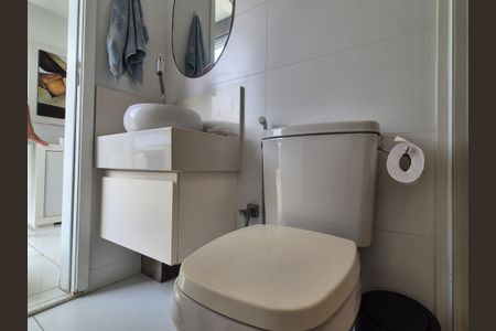Apartamento à venda com 245m², 3 quartos e 3 vagasBanheiro 