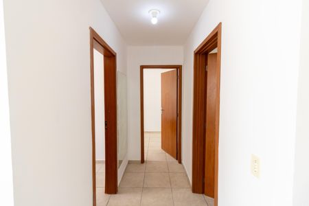 Apartamento para alugar com 52m², 2 quartos e sem vaga Apartamento para alugar com 52m², 2 quartos e sem vagaCorredor