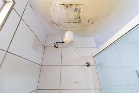 Apartamento para alugar com 52m², 2 quartos e sem vaga Apartamento para alugar com 52m², 2 quartos e sem vagaBanheiro