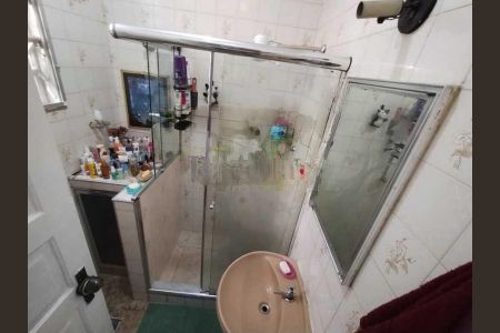 Apartamento à venda com 77m², 2 quartos e 1 vaga