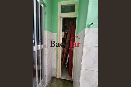 Apartamento à venda com 77m², 2 quartos e 1 vaga