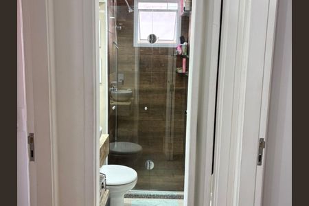 Apartamento à venda com 2 quartos, 47m² em Vila Carmosina, São Paulo